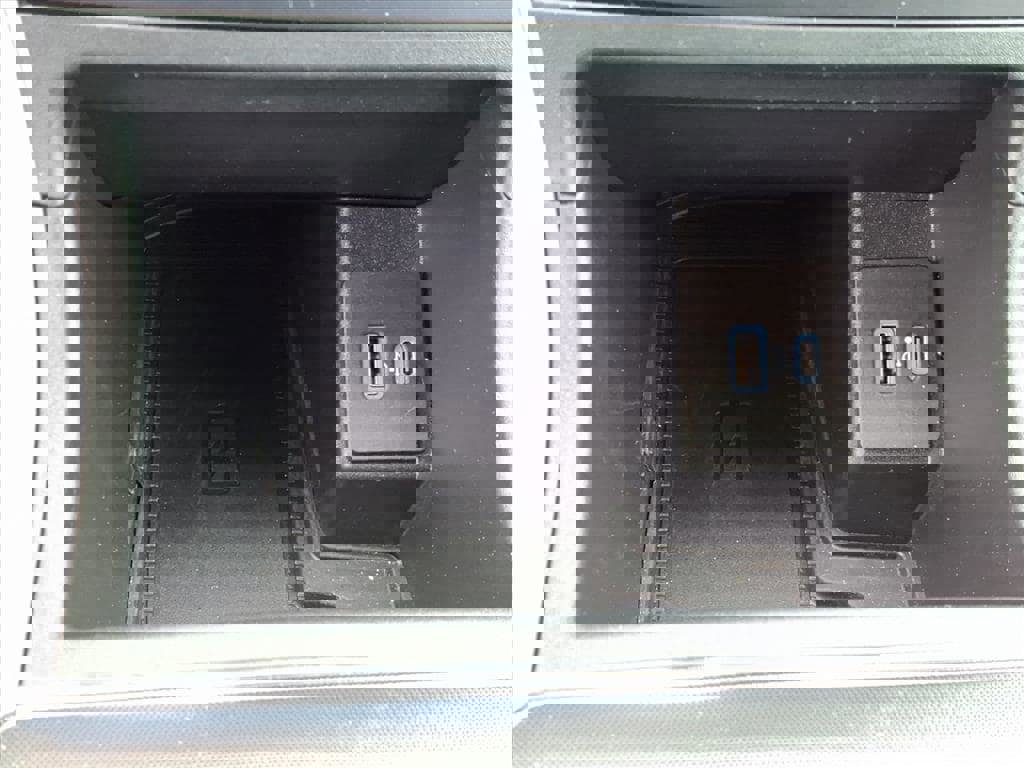 Certified 2022 Ford Edge SEL w/ Convenience Package image 29