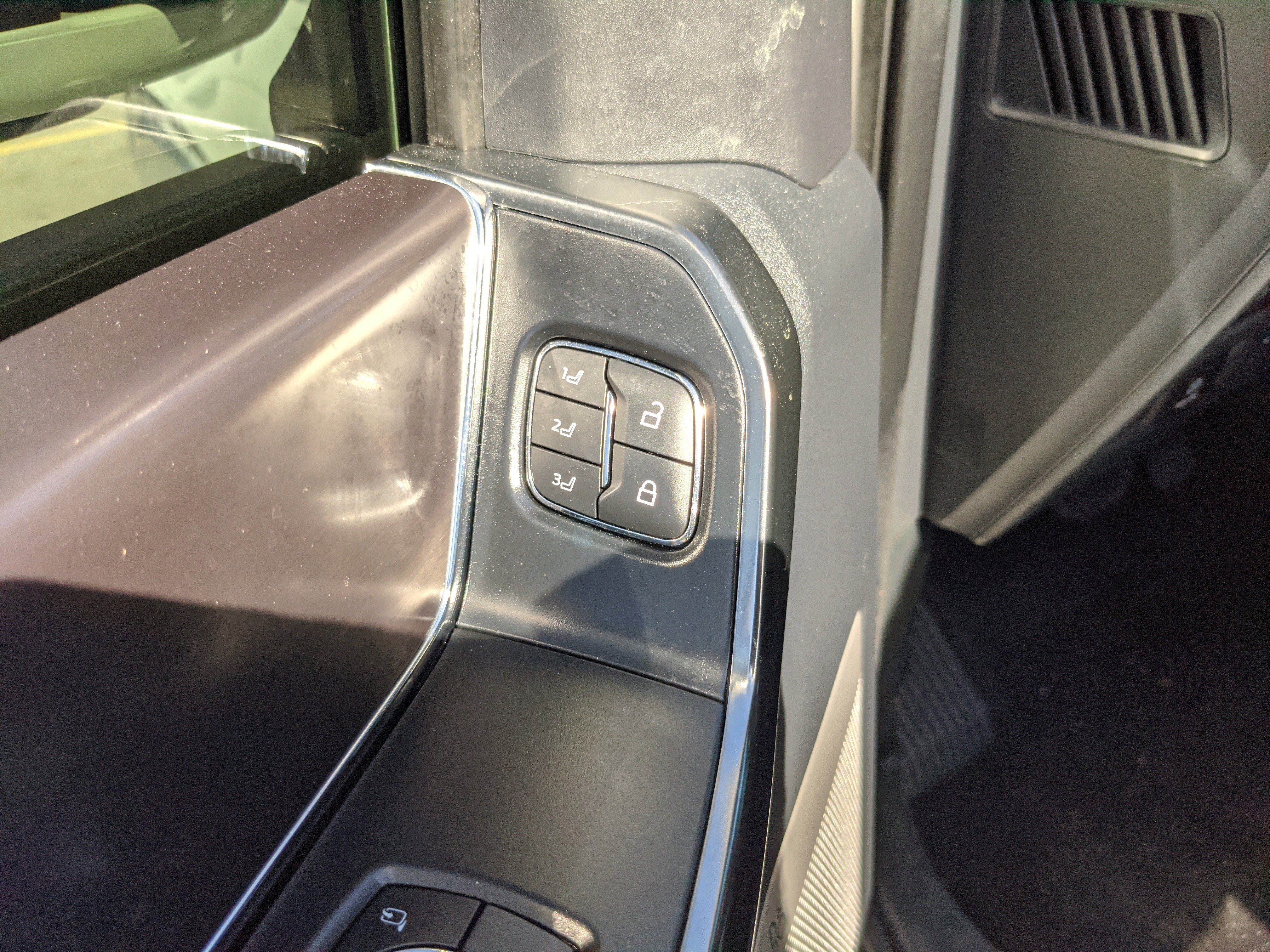 Certified 2024 Ford F150 Platinum image 21