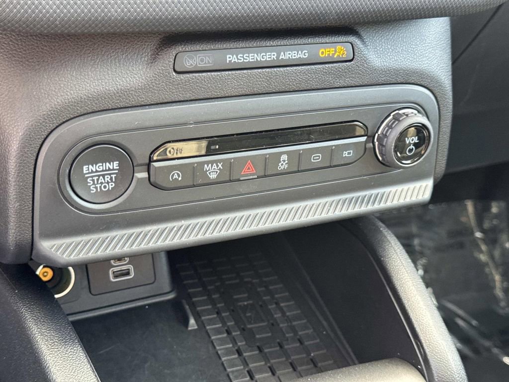 Certified 2025 Ford Bronco Sport Big Bend w/ Convenience Package image 28