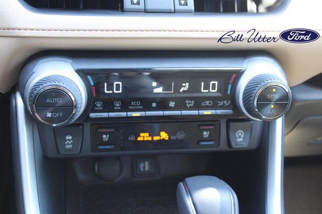 Used 2025 Toyota RAV4 Limited FWD image 20