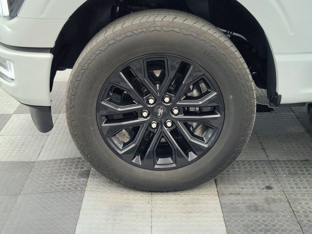 Certified 2024 Ford F150 Lariat AWD/4WD image 18