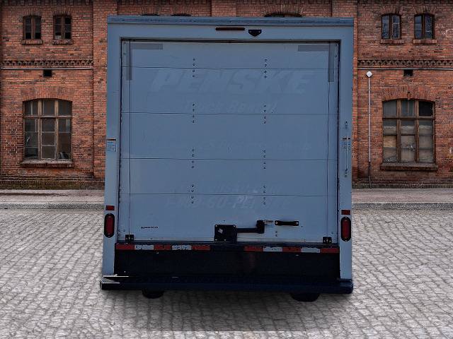 Used 2021 GMC Savana 3500 w/ Power Convenience Package RWD image 5
