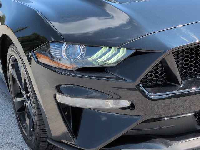 Certified 2021 Ford Mustang GT Premium w/ Black Accent Package RWD image 11