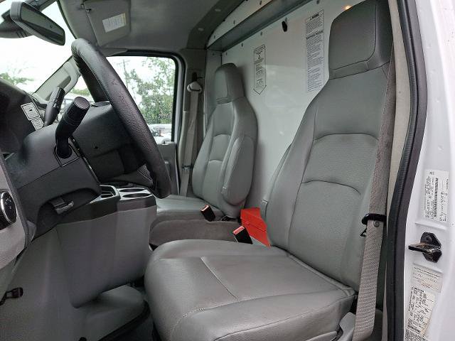 Certified 2022 Ford E-350 and Econoline 350 Super Duty RWD image 12