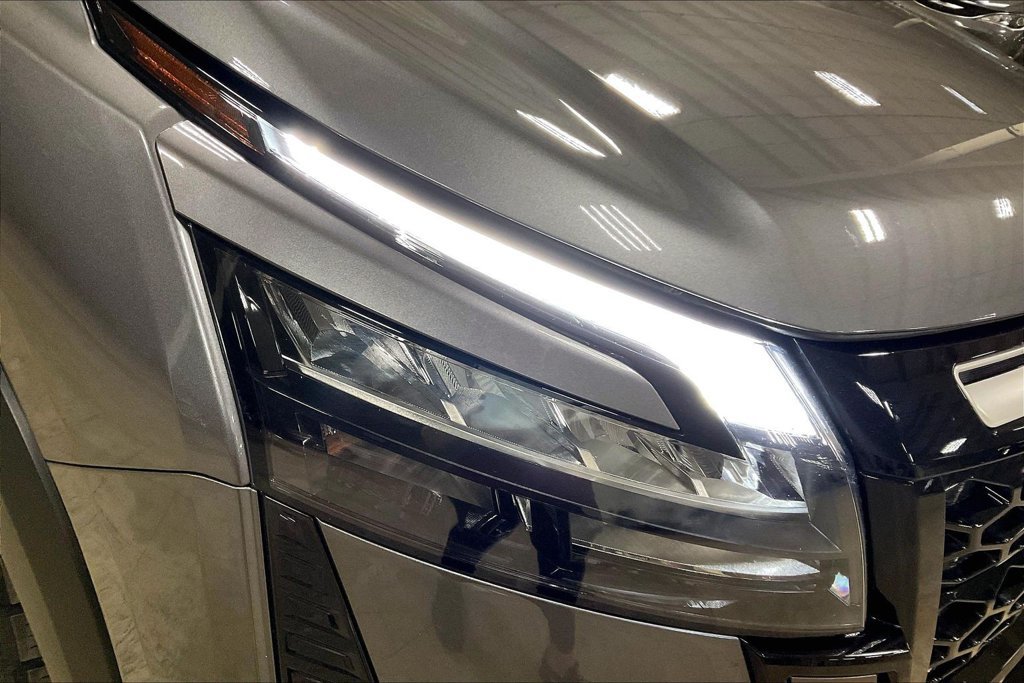 Used 2026 Nissan Pathfinder Rock Creek AWD/4WD image 27