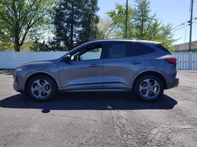 Certified 2023 Ford Escape ST-Line w/ Tech Pack #1 FWD image 8