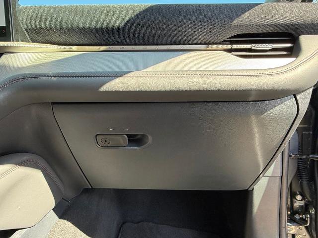 Certified 2025 Ford Explorer Active image 36