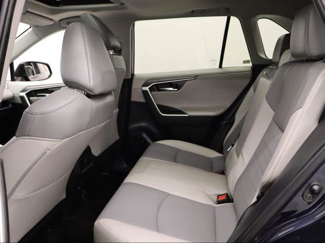 Used 2022 Toyota RAV4 Limited image 14