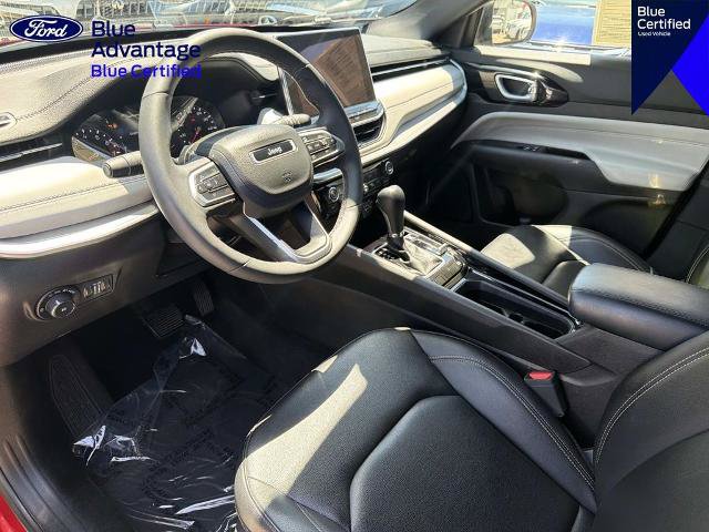 Used 2025 Jeep Compass Limited AWD/4WD image 15