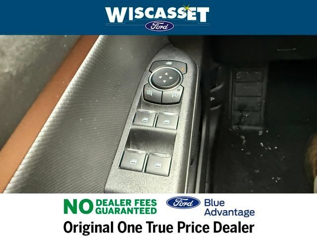 Certified 2025 Ford Bronco Sport Outer Banks w/ Outer Banks Tech Package+ AWD/4WD image 33