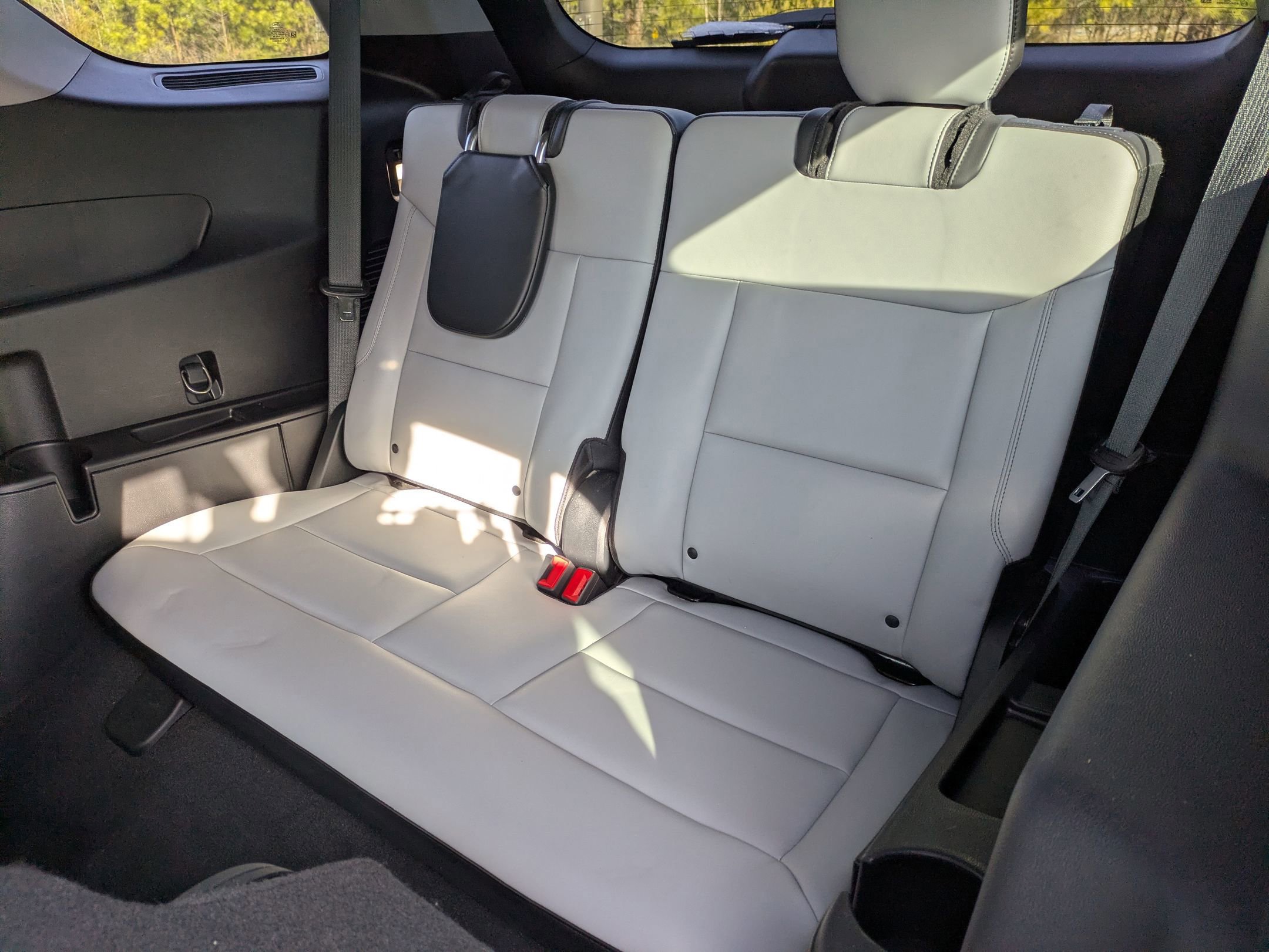 Certified 2021 Ford Explorer XLT w/ Equipment Group 202A image 30