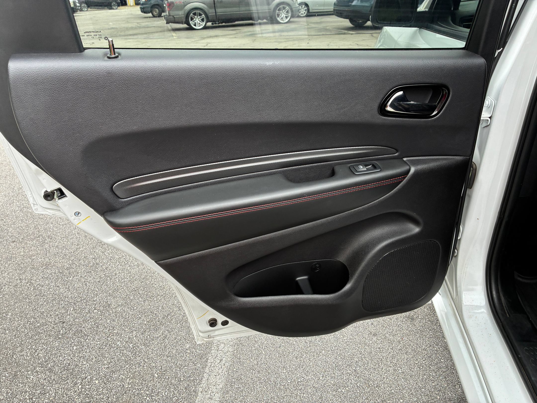 Used 2025 Dodge Durango GT AWD/4WD image 25
