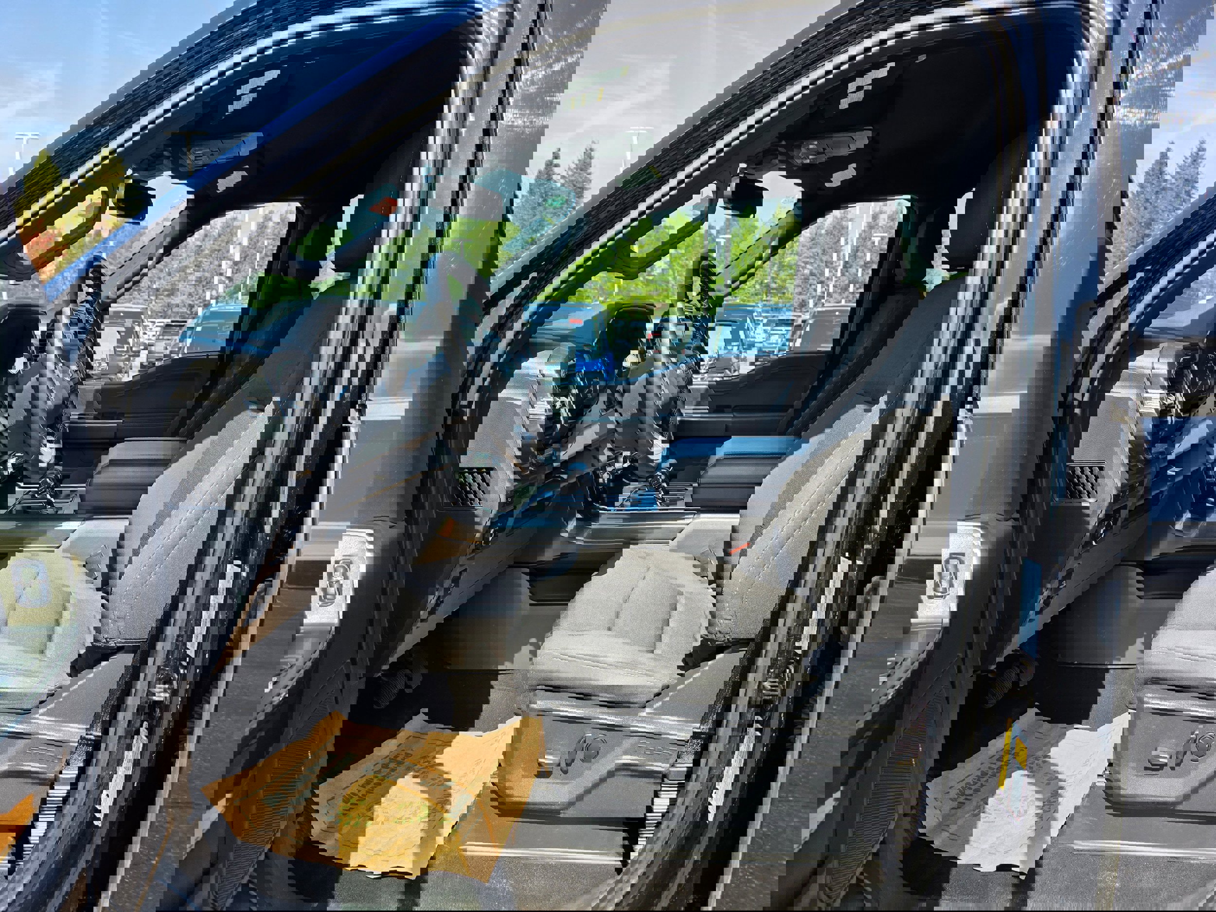 Certified 2023 Ford F150 XLT w/ Equipment Group 302A High image 21