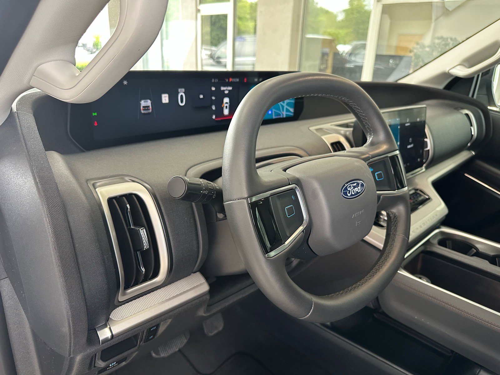 Certified 2025 Ford Expedition Active RWD image 16