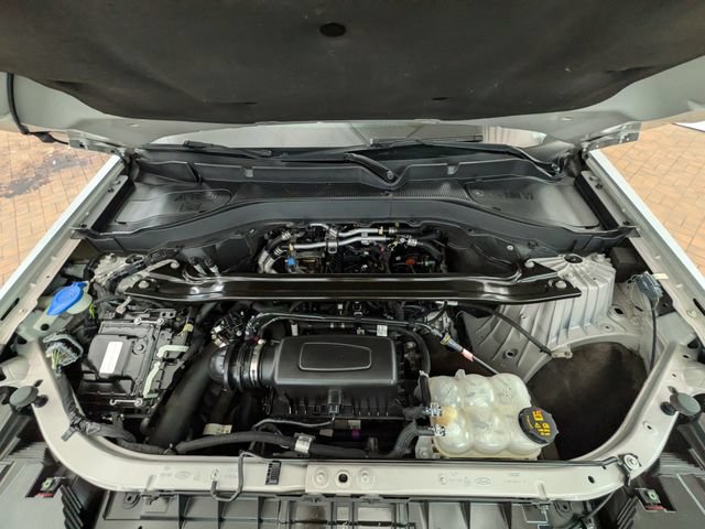 Certified 2022 Ford Explorer Limited w/ Equipment Group 301A AWD/4WD image 26