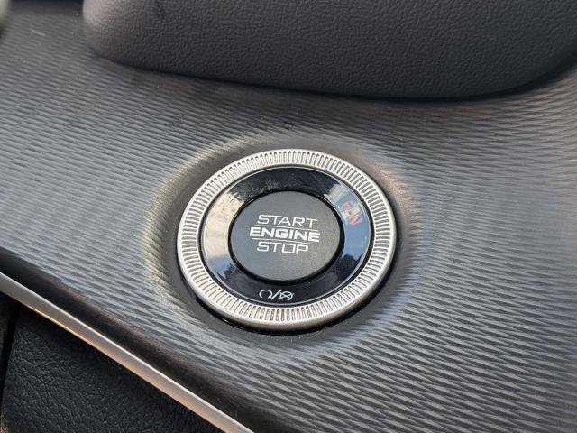 Used 2023 Jeep Grand Cherokee L Laredo AWD/4WD image 21
