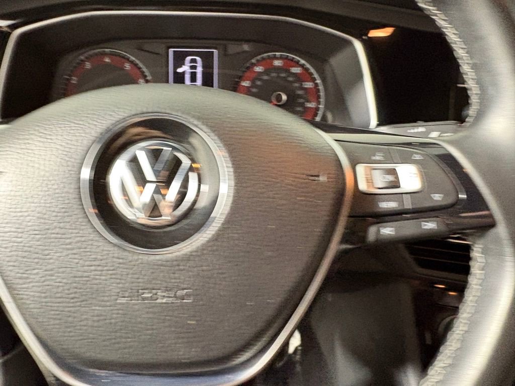 Used 2019 Volkswagen Jetta R-Line w/ R-Line Cold Weather Package image 23