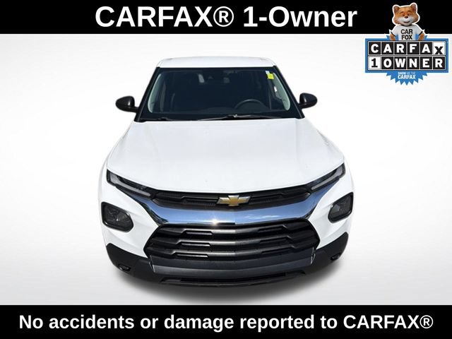 Used 2023 Chevrolet TrailBlazer LS FWD image 2