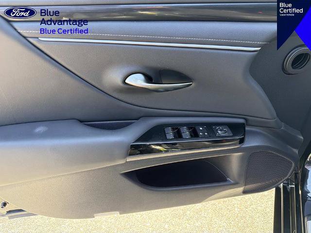 Used 2025 Lexus ES 350 w/ Accessory Package (Z1) FWD image 14