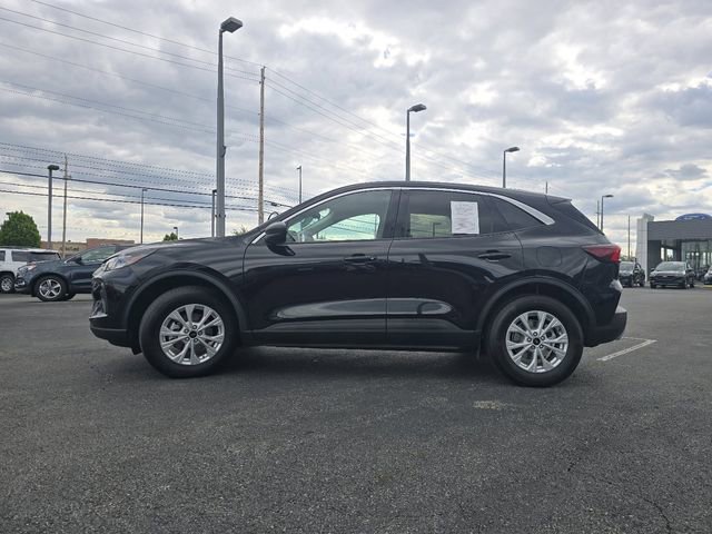 Certified 2023 Ford Escape Active AWD/4WD image 13