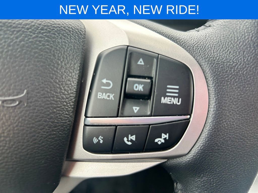 Certified 2023 Ford Explorer XLT w/ Class IV Trailer Tow Package image 35