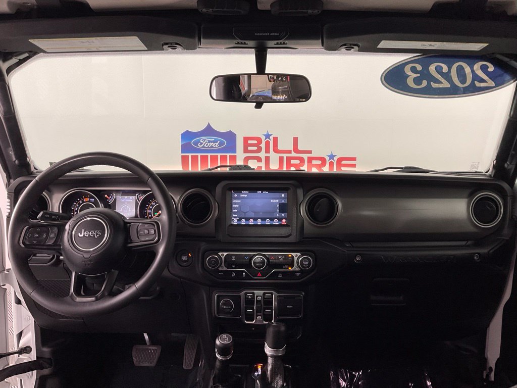 Used 2023 Jeep Wrangler Unlimited Sport AWD/4WD image 18