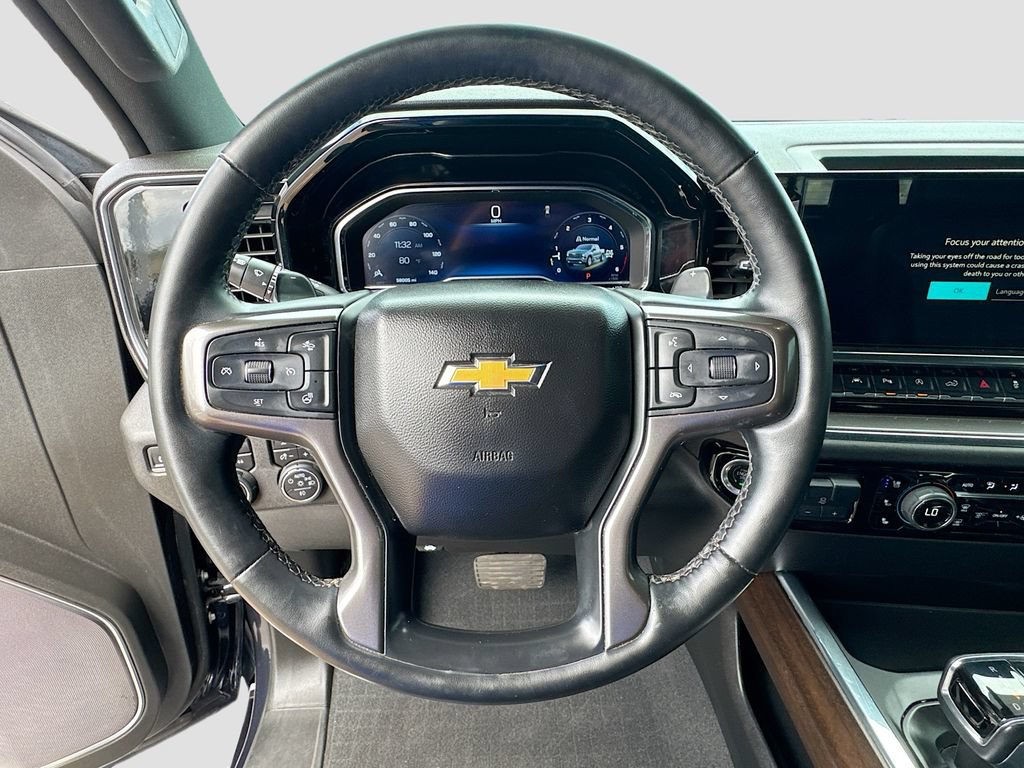 Used 2023 Chevrolet Silverado 1500 High Country w/ Technology Package AWD/4WD image 11