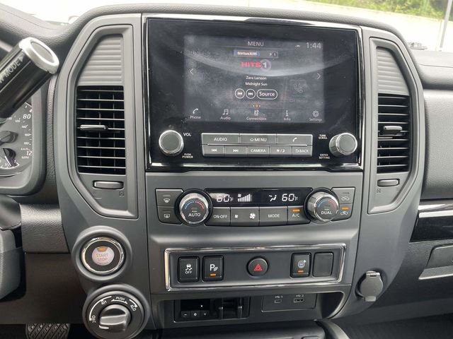 Used 2024 Nissan Titan SV w/ SV Convenience Package AWD/4WD image 26