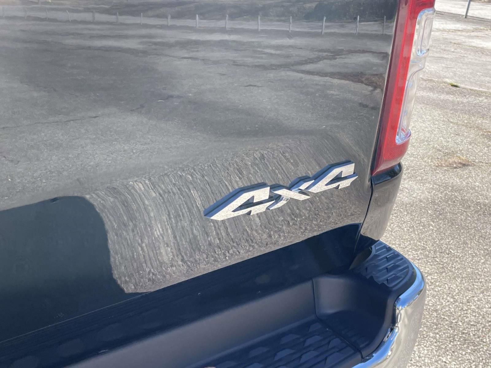 Used 2024 RAM 1500 Big Horn image 9