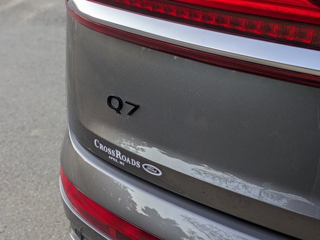 Used 2025 Audi Q7 2.0T Premium Plus AWD/4WD image 33