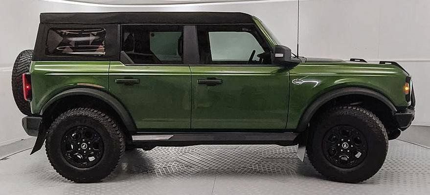 Certified 2023 Ford Bronco Wildtrak AWD/4WD image 2