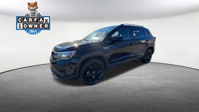 Used 2023 Volkswagen Taos SE image 4