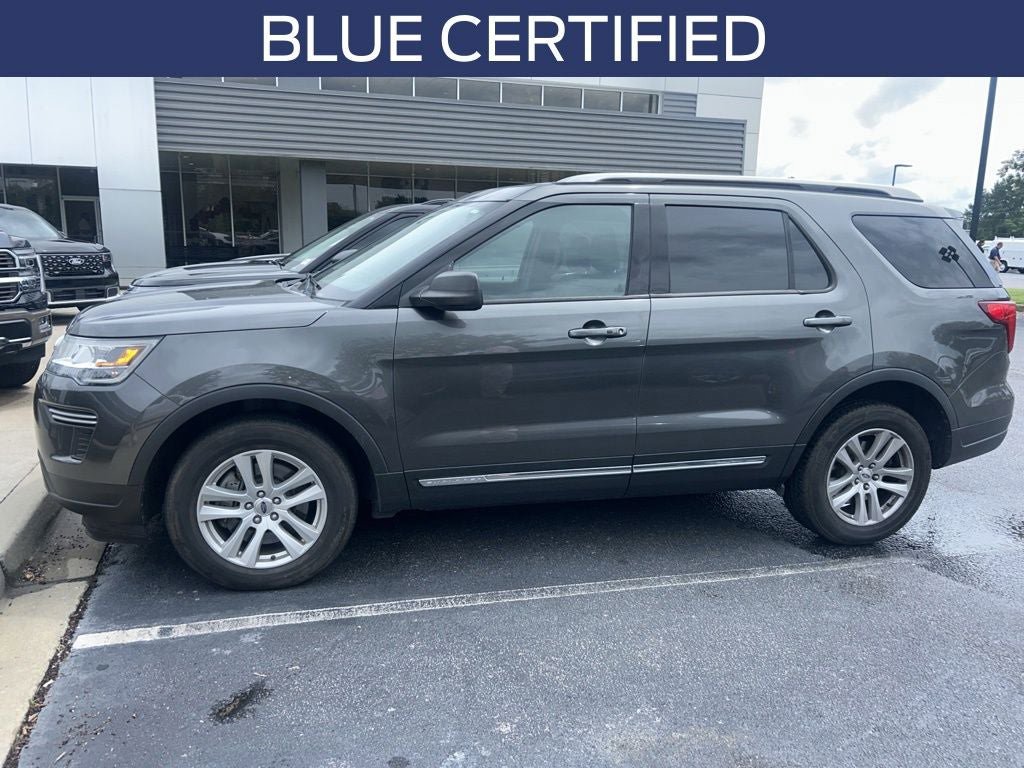 Certified 2019 Ford Explorer XLT w/ Class III Trailer Tow Package AWD/4WD image 3