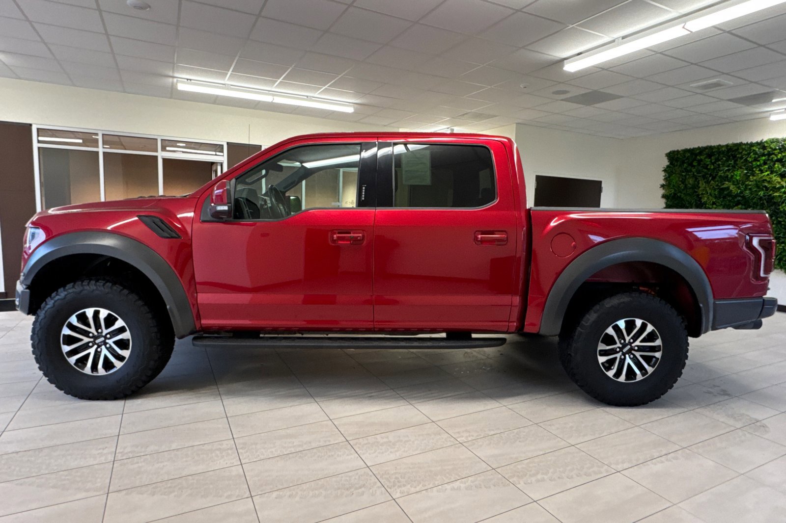 Certified 2020 Ford F150 Raptor w/ Equipment Group 802A Luxury image 7