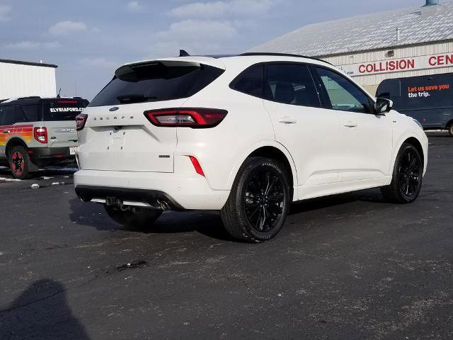 Certified 2023 Ford Escape ST-Line Elite w/ Class II Trailer Tow Package image 5