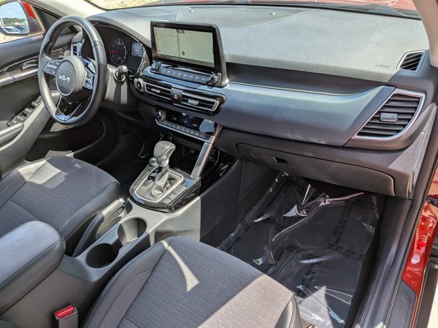 Used 2023 Kia Seltos S w/ Navigation Package FWD image 38