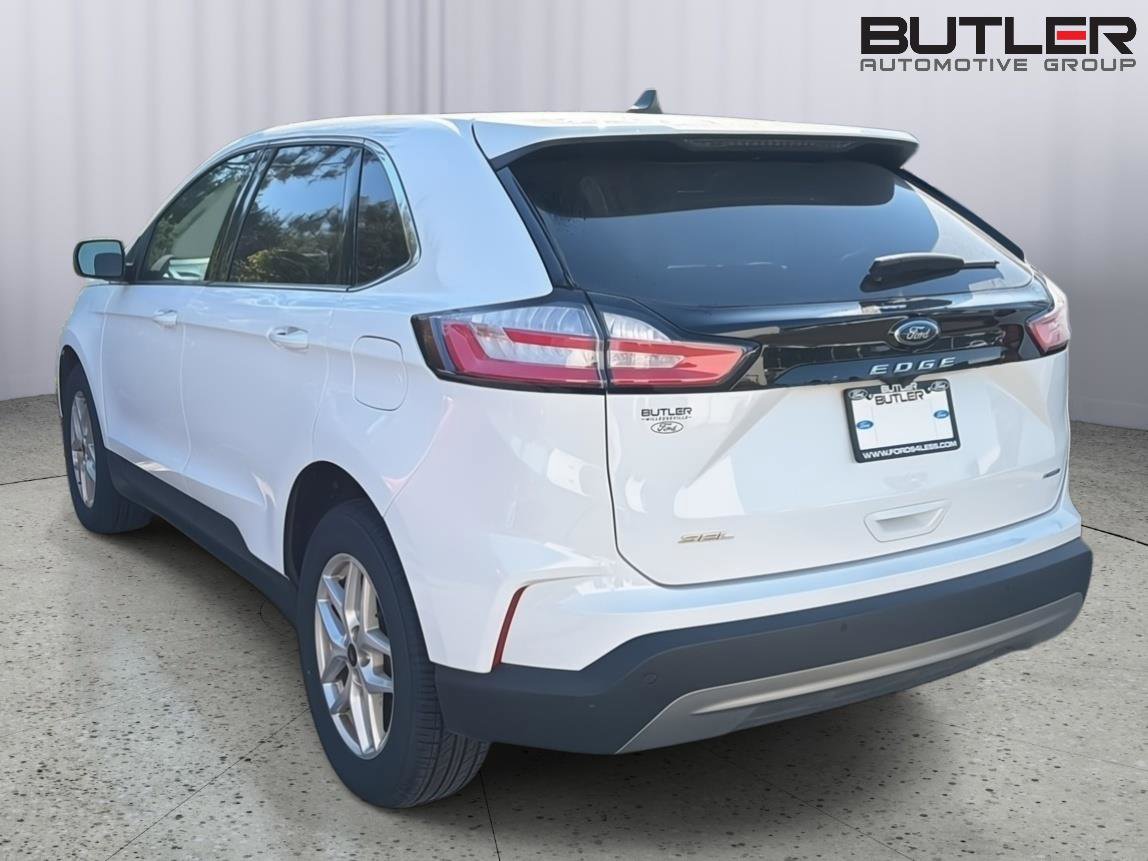 Certified 2024 Ford Edge SEL image 6