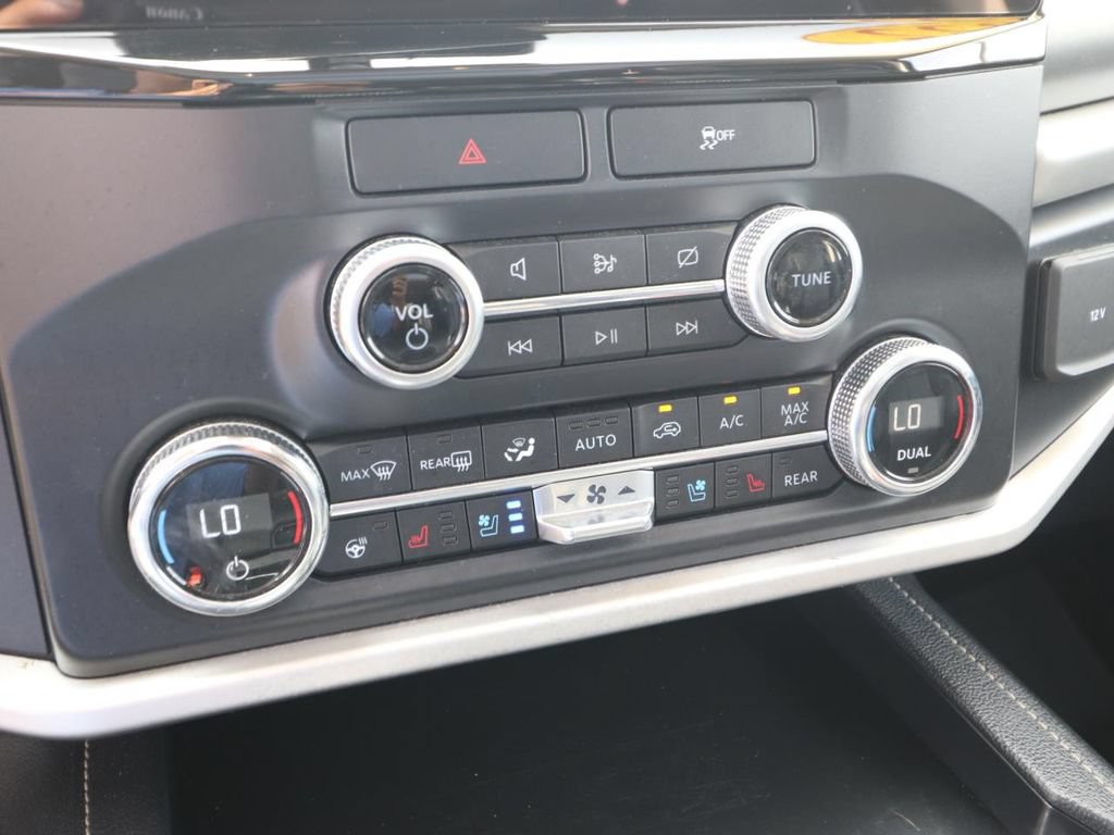 Certified 2022 Ford Expedition XLT RWD image 24