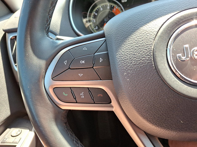 Used 2020 Jeep Cherokee Limited AWD/4WD image 22