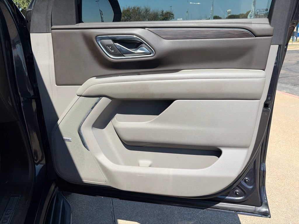 Used 2023 Chevrolet Tahoe LT AWD/4WD image 11