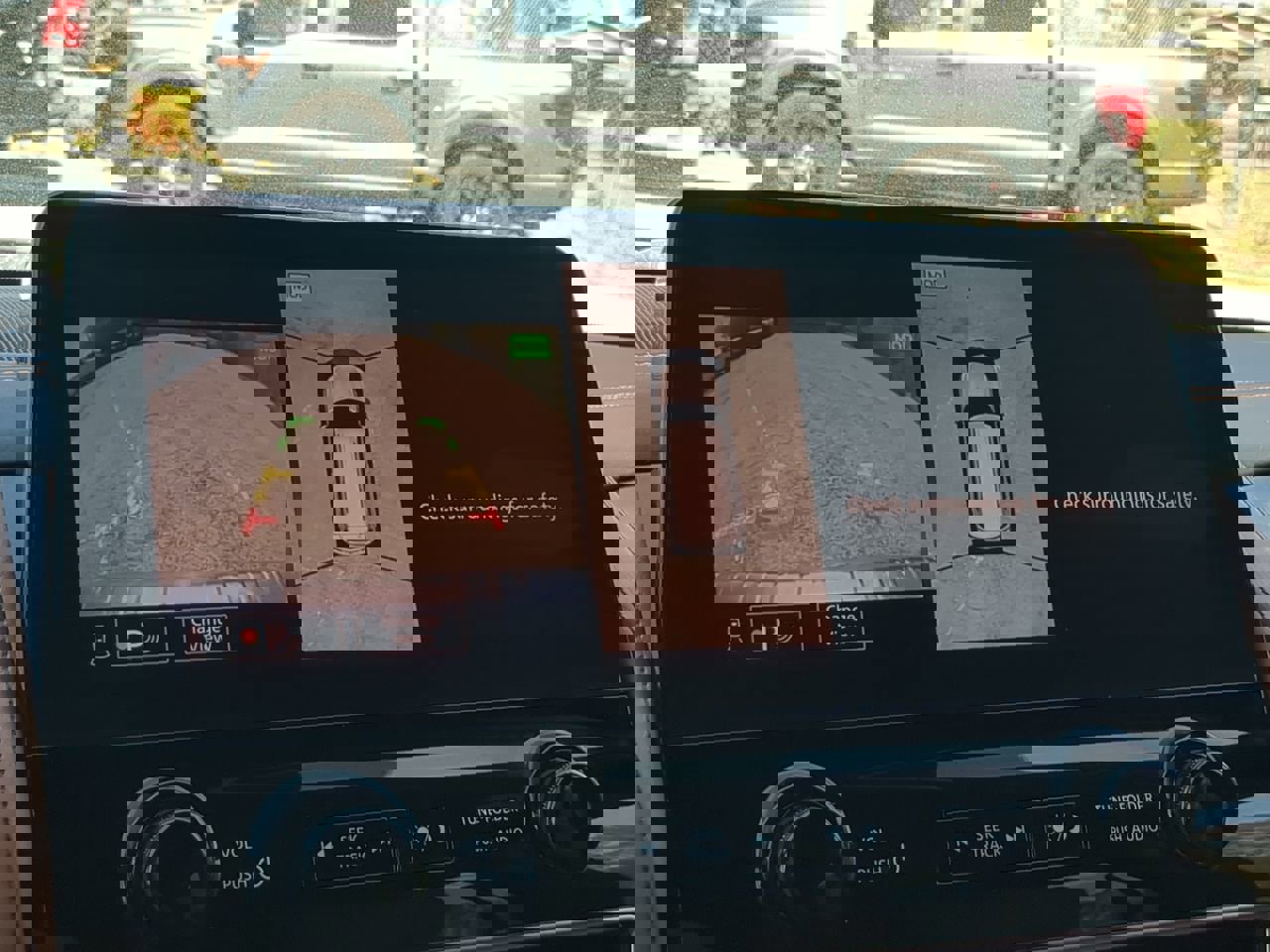 Used 2022 INFINITI QX80 Sensory w/ Cargo Package image 19