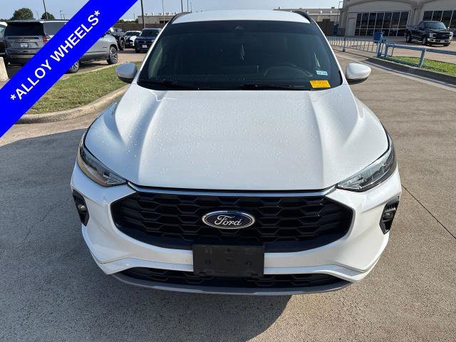 Certified 2024 Ford Escape ST-Line Select w/ Tech Pack #1 AWD/4WD image 2