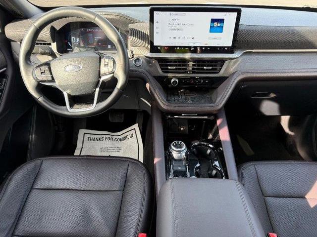 Certified 2025 Ford Explorer Platinum w/ LUX Leather Package image 14