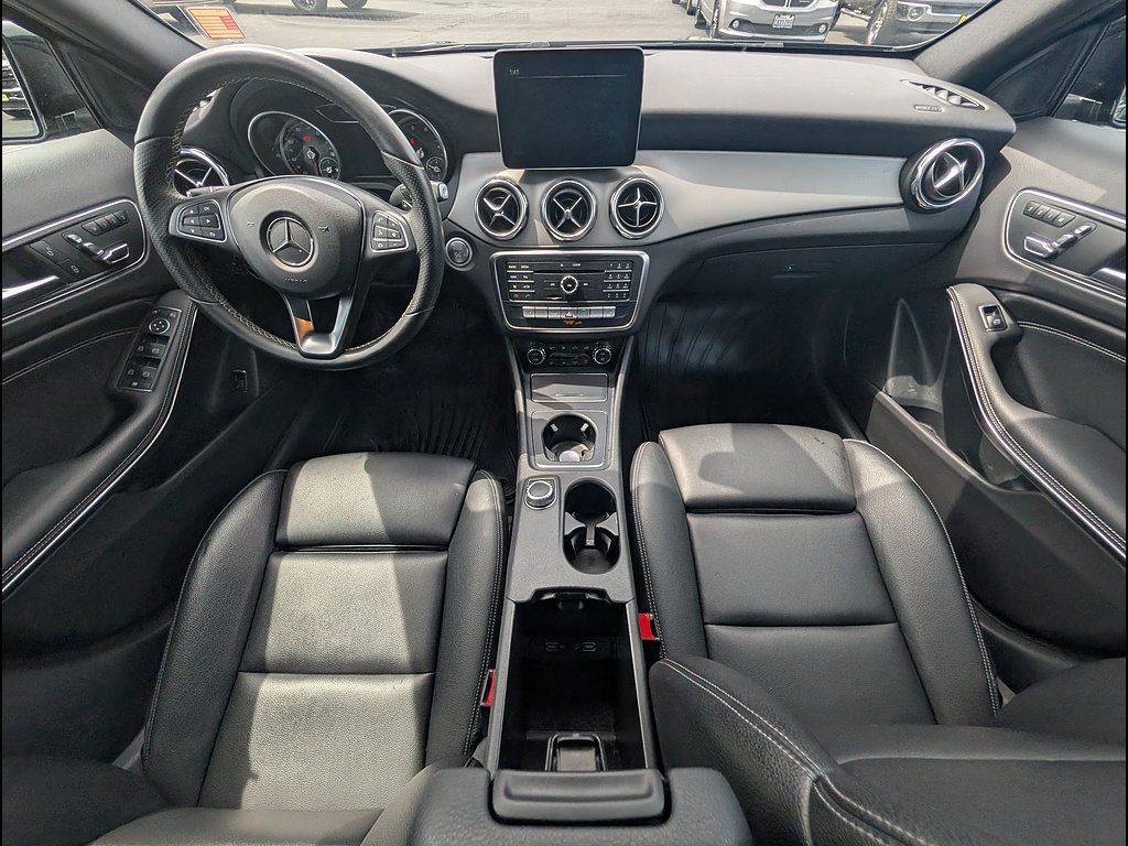 Used 2018 Mercedes-Benz GLA 250 image 22