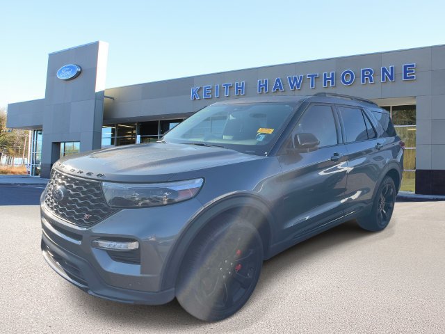 Certified 2023 Ford Explorer ST w/ Equipment Group 401A AWD/4WD image 3