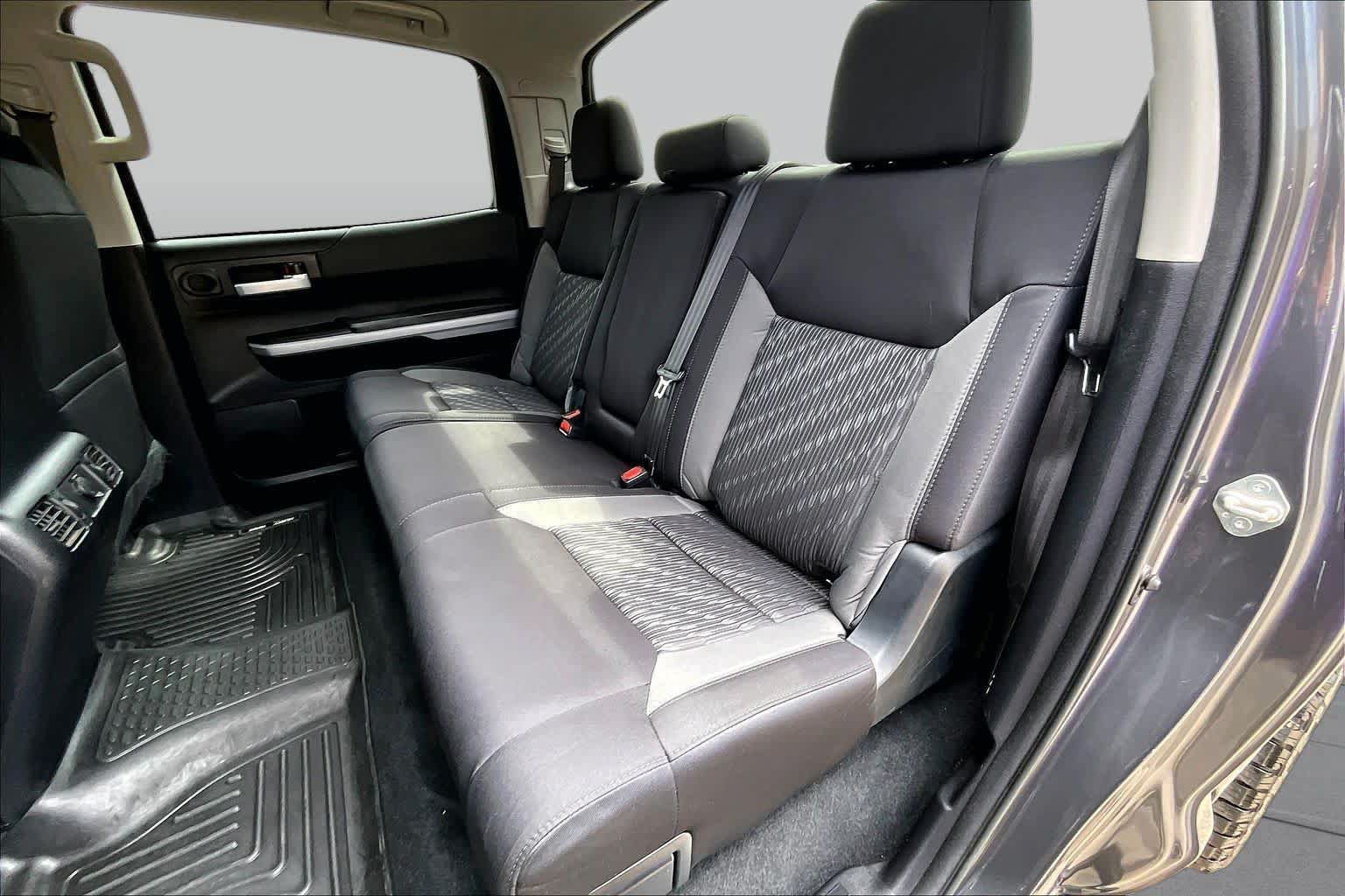 Used 2020 Toyota Tundra SR5 w/ TRD Off-Road Package AWD/4WD image 21