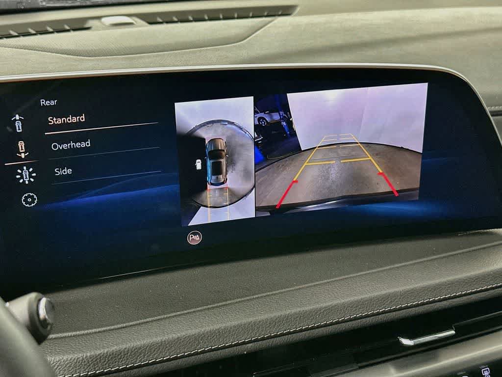 Used 2025 Cadillac XT4 Premium Luxury FWD image 27
