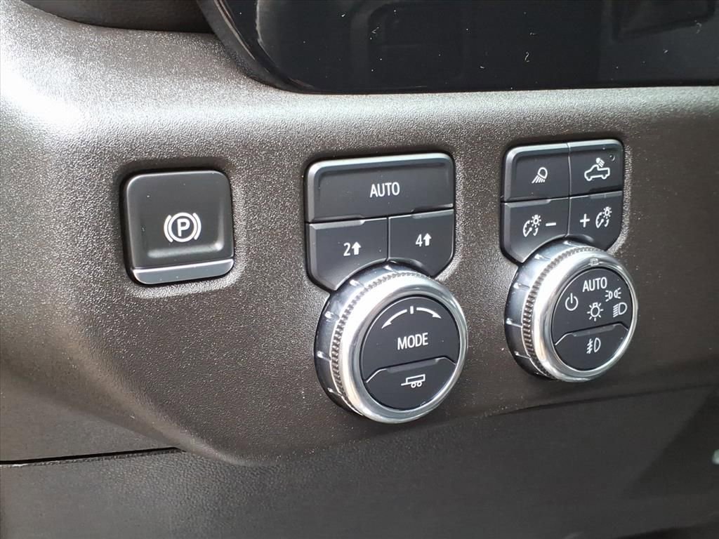 Used 2025 GMC Sierra 1500 SLT AWD/4WD image 23