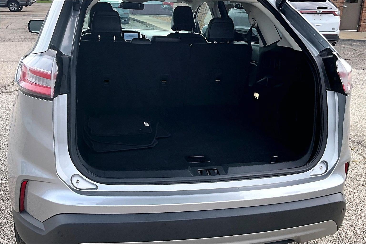Certified 2024 Ford Edge SEL AWD/4WD image 19