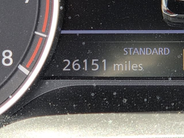 Used 2023 Nissan Rogue SV FWD image 25